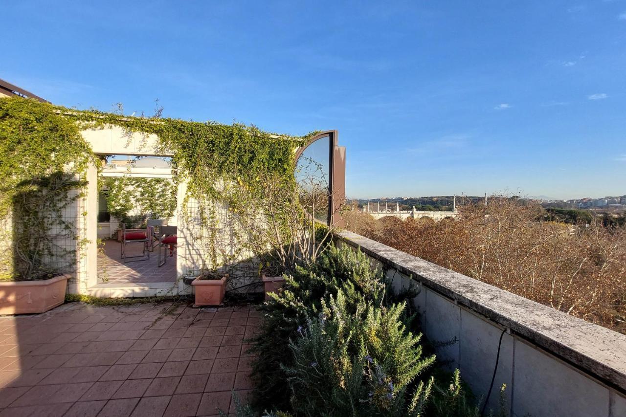 דירות רומא Beautiful Loft In Ponte Milvio With Terrace מראה חיצוני תמונה