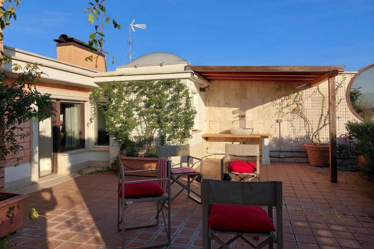 דירות רומא Beautiful Loft In Ponte Milvio With Terrace מראה חיצוני תמונה