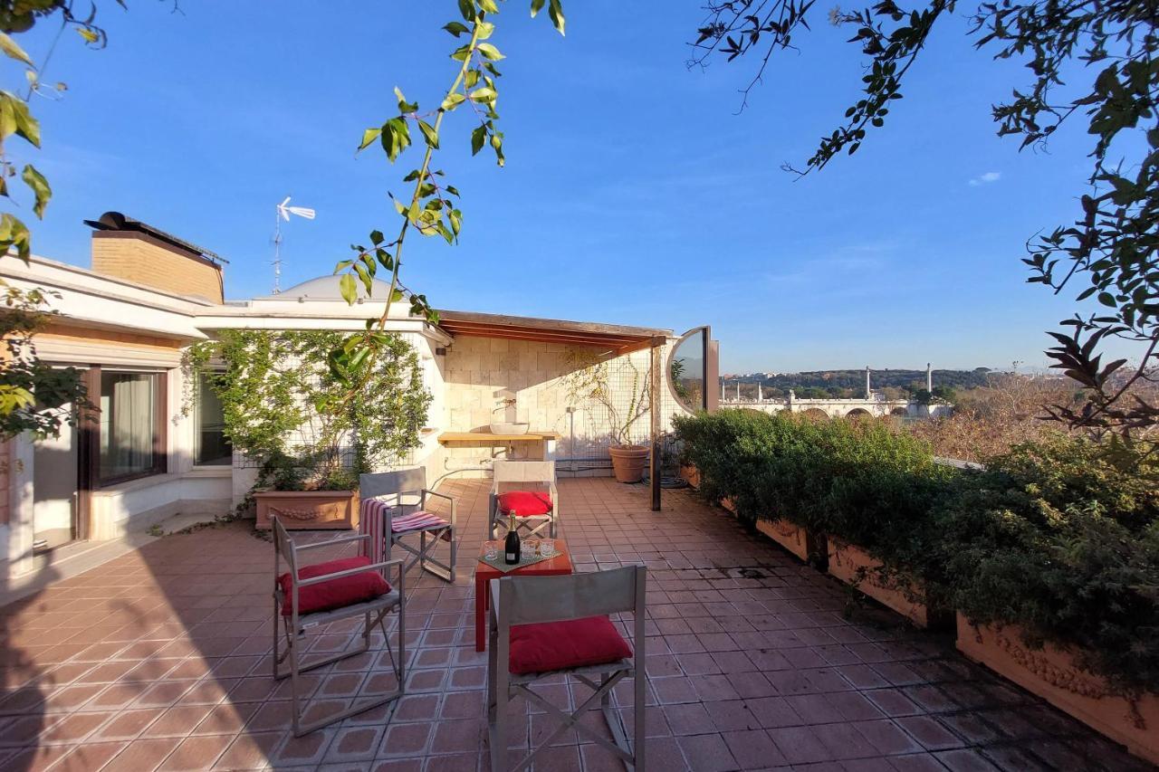 דירות רומא Beautiful Loft In Ponte Milvio With Terrace מראה חיצוני תמונה